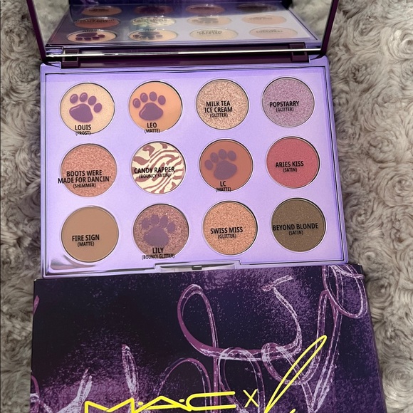 MAC x L Limited Edition Eye Shadow Palette BNIB - Picture 7 of 12